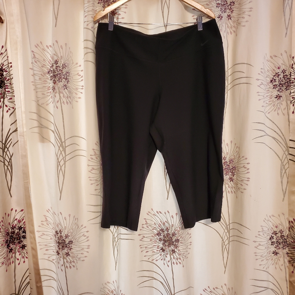 Nike Dri-Fit Capris